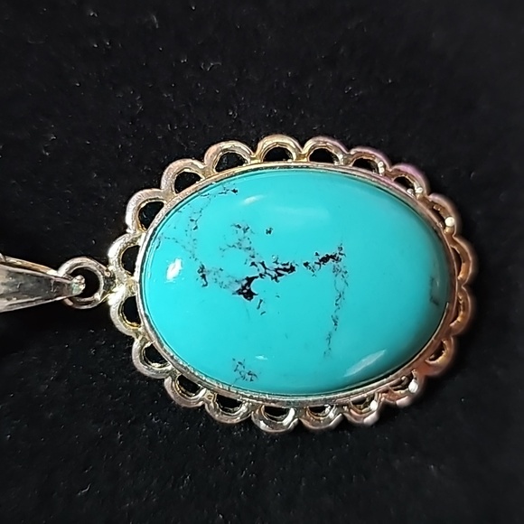 Turquoise Necklace - Picture 2 of 8